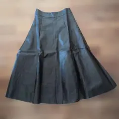 未使用！フェイクレザー 黒 ロングスカート フレア Aライン Sサイズ