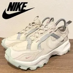 NIKE W TC7900 ナイキ ティーシー7900 ベージュ レディース