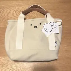 【最終値下】Miffy ミッフィー 保冷トートバッグ　キャンバス　保冷ショルダーのサムネイル