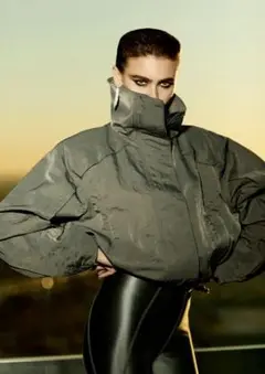 h&m studio collection ショルダーパッドナイロンジャケット