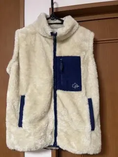 フリースジャケット クリーム色