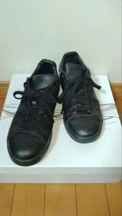 アディダス　スタンスミス　スニーカー　レディース