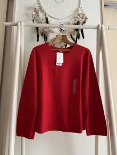 【新品】シルク混スカーフおまけ付きUNIQLO 3Dコットンクルーネックセーター