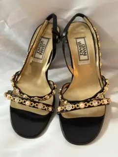 GIANNI VERSACE ストラップサンダル パール ビジューのサムネイル