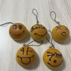 スマイル顔キーホルダー 5個セット