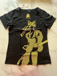 くろちくKUROFUNE V首Tシャツ　狐　黄黒色　Lサイズ！