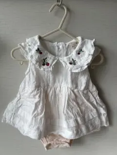 【未使用、タグなし】petit main フリル付きロンパース