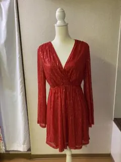 赤いスパンコールパーティードレス