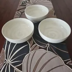 陶器製ボウル クリーム色 渦巻き模様 3個セット