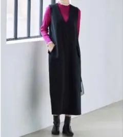 globe ジャンパースカート Vネック