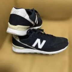 New Balance 996スニーカー 紺〜ホワイト24㎝レディース