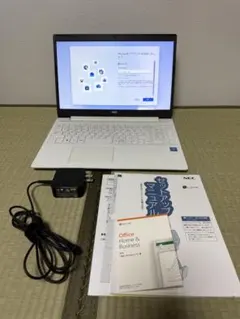 ＮＥＣ ノートパソコン　LAVIE　カームホワイト PC-NS150KAW