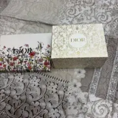 Dior ギフトボックス サンプルセットのサムネイル
