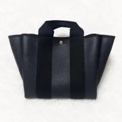 ブラック トートバッグのサムネイル