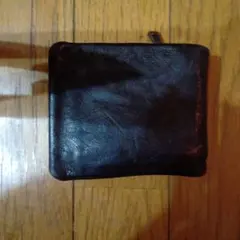 TAKEO KIKUCHI 黒レザー 二つ折り財布