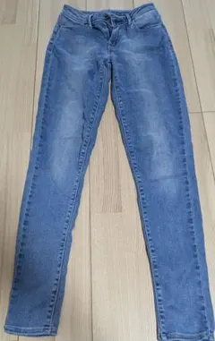 【Levi's（リーバイス ）】スキニーデニムパンツ ライトブルーのサムネイル