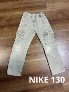 NIKE カーゴパンツ ベージュ