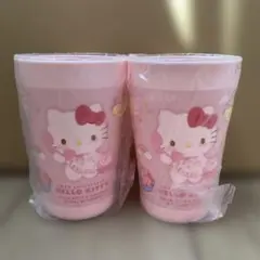 ハローキティ　コップ　プラスチック
