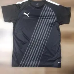 PUMA ブラック Tシャツ 160サイズ　サッカー