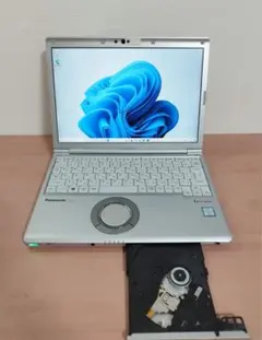 ★レッツノートSV8 DVD版 i5/8GB/SSD256GB/office付き