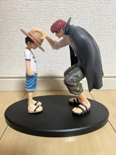 2025年最新】一番くじ ワンピース a賞 ルフィ&シャンクスの人気