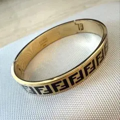 新品未使用 FENDI リバーシブル バングル ネイビー アクセサリー 2025年最新】Fendi レディース ブレスレットの人気アイテム