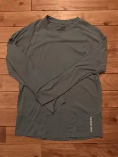 サロモン ランニングウェア