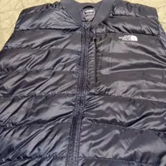 THE NORTH FACE ネイビー ダウンベストのサムネイル