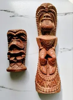 ハワイの神様TIKI 木製彫刻 2体セット