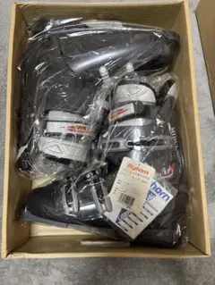 ZERO-ONE P.D グレー スキー ブーツ 未使用