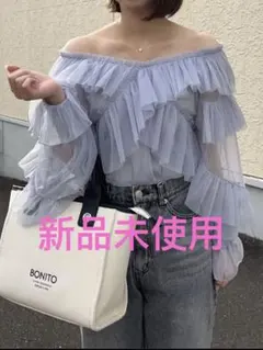 NICECLAUP オフショルボリュームフリルブラウス