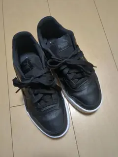 PUMAキャリーナストリート厚底23cm黒プーマ