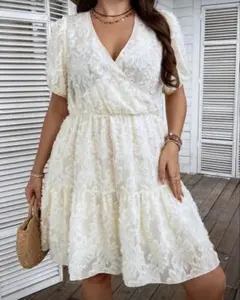 ⑳白ワンピース