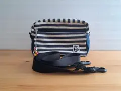 CHUMS ショルダーバッグ