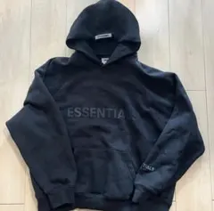 ESSENTIALS パーカー