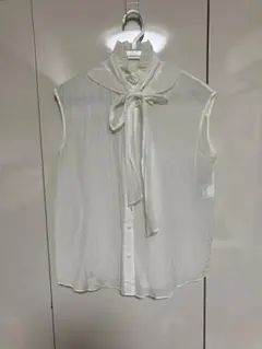 ルルウィルビー　ブラウスのサムネイル
