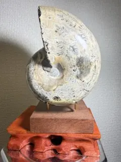ワイヤーで作られた豚の蝋燭立て - メルカリ