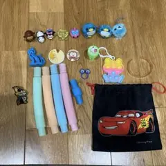 ポップチューブ５本プッシュポップ　ポチャッコスタンプ　カーズ巾着ミニーフィギュア
