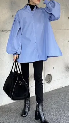 未使用品♪Bonjour Sagan 裾フレアバルーンスリーブシャツブラウス