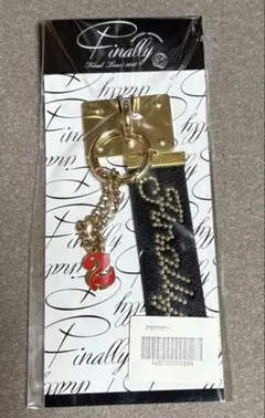 2025年最新】安室奈美恵キーホルダーの人気アイテム - メルカリ