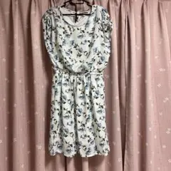 OLIVE des OLIVE 花柄ドローストリング付きワンピース