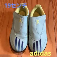 【値下げ】サッカーシューズ　サッカースパイク　アディダス　19センチ
