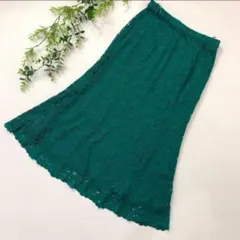 【美品】UNIQLO ユニクロ　レースフレアスカート グリーン　Sのサムネイル