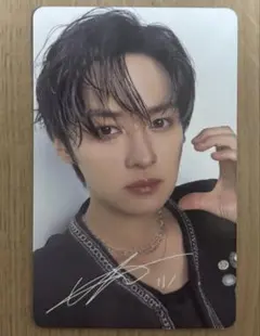 Item thumbnail for item 2209ce91-81aa-49e0-aab9-a3a2d2a703a3