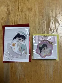 鬼滅の刃　栗花落カナヲ　クリスマスアクリルスタンド&ランダムオーナメントチャーム