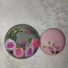 刺繍ブローチおまとめ２点　セット15
