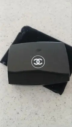 CHANEL パウダーファンデーション ケース ベロアケース付きのサムネイル
