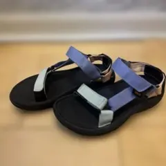 TEVA キッズ　サンダル