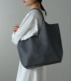 Item thumbnail for item 87dbf736-58c6-435c-aaa2-7a02b9cc4381