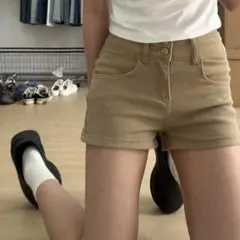 SHEIN ショートパンツ ベージュ Sサイズ